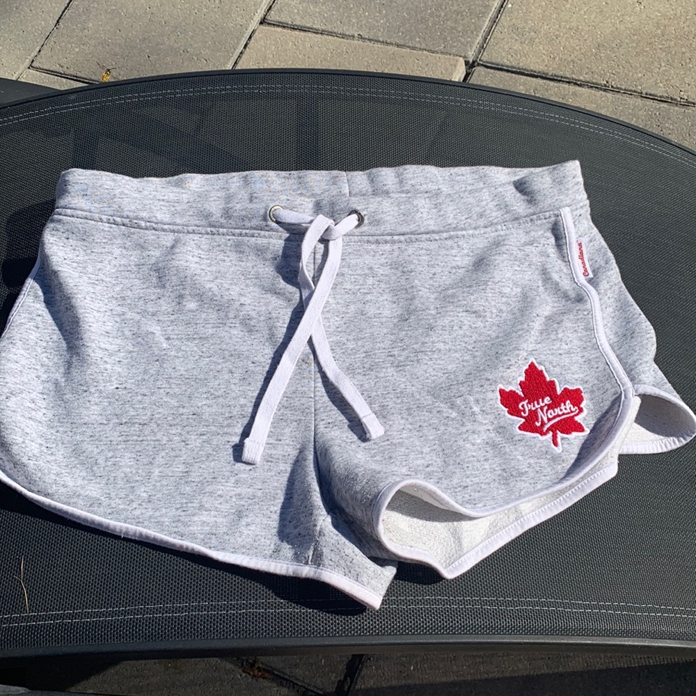 Canadiana booty shorts